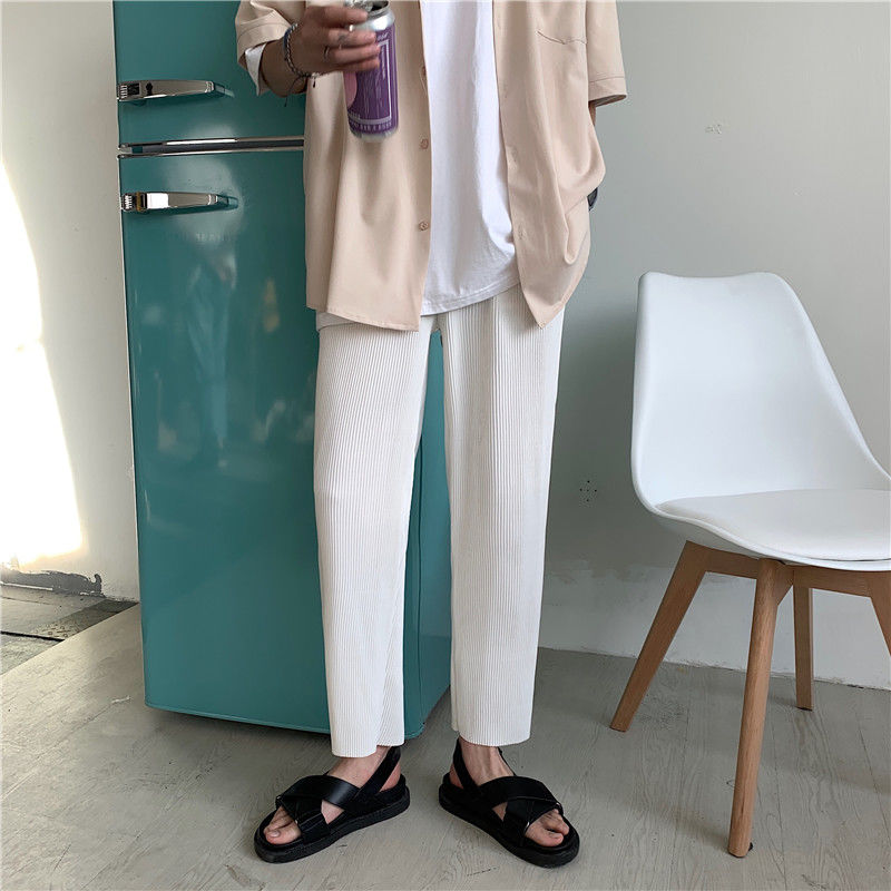 Pleated Straight Pants
